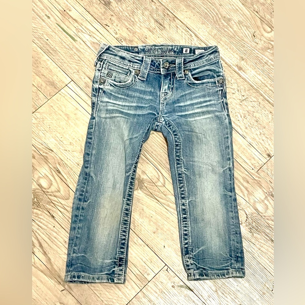 Miss Me Girls Denim Jeans Capri Size 8 Embellished Back Pockets